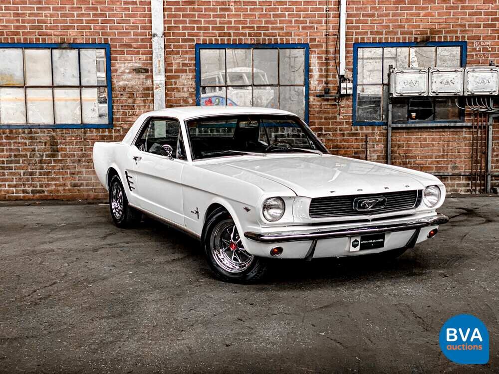 Ford Mustang Coupe 4.7 V8 255hp 1966.