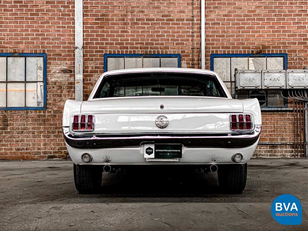 Ford Mustang Coupe 4.7 V8 255hp 1966.