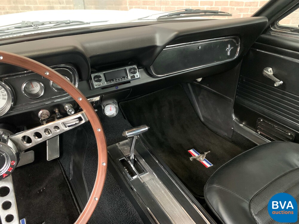 Ford Mustang Coupe 4.7 V8 255hp 1966.