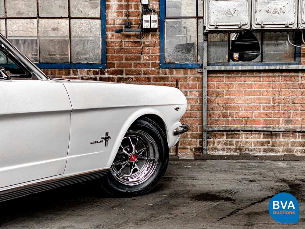 Ford Mustang Coupe 4.7 V8 255hp 1966.