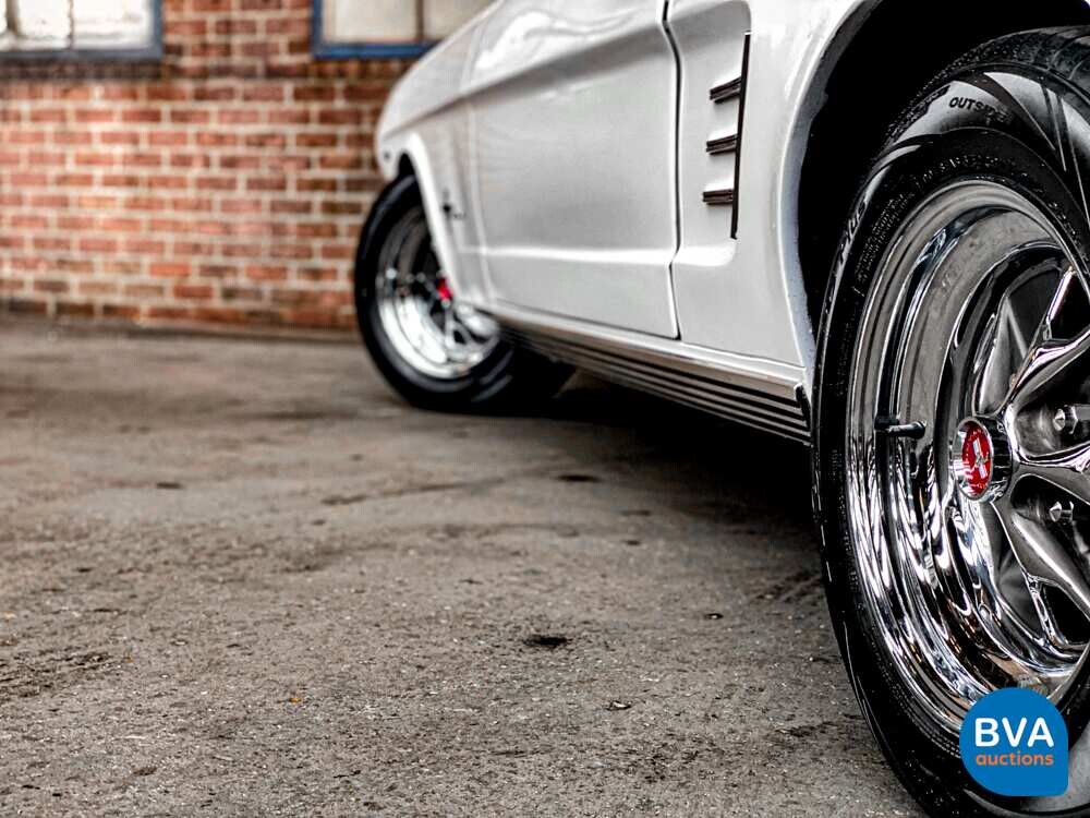 Ford Mustang Coupe 4.7 V8 255hp 1966.