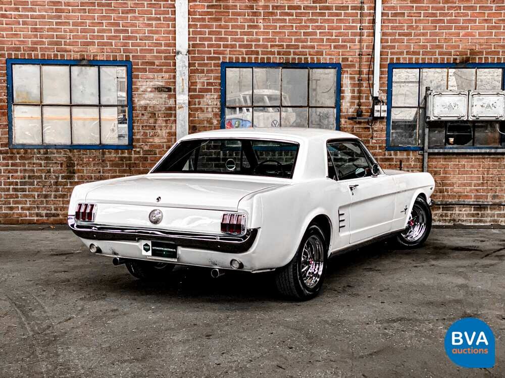 Ford Mustang Coupe 4.7 V8 255hp 1966.