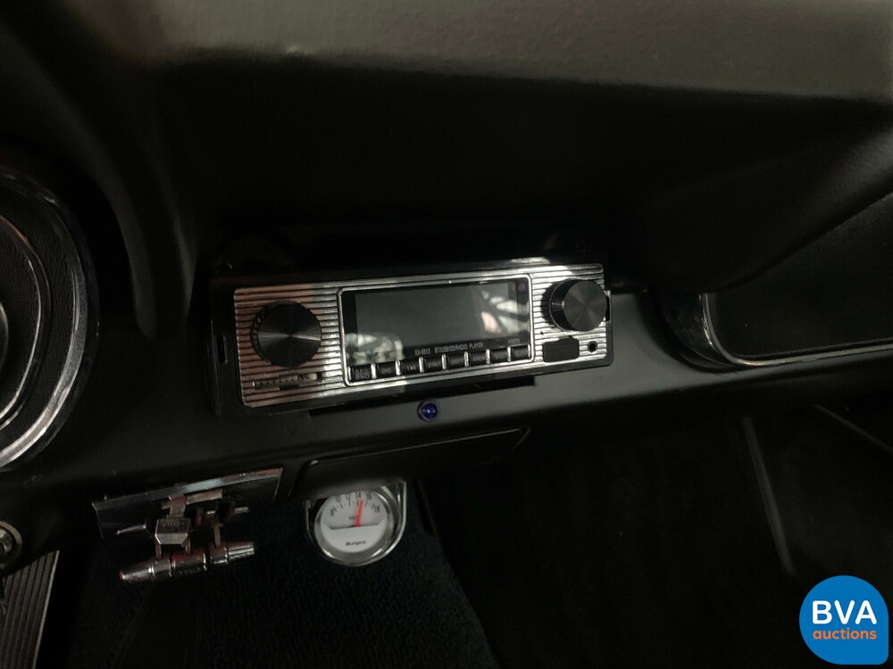 Ford Mustang Coupe 4.7 V8 255hp 1966.