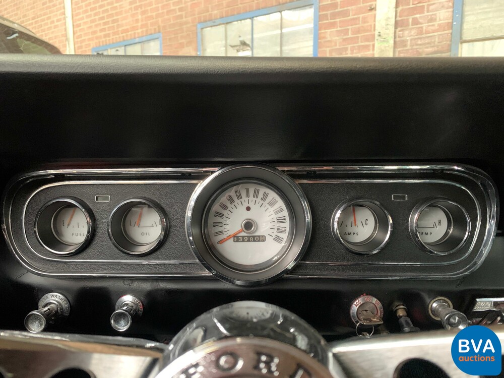 Ford Mustang Coupe 4.7 V8 255hp 1966.