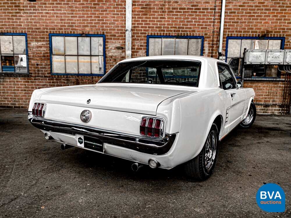 Ford Mustang Coupe 4.7 V8 255hp 1966.