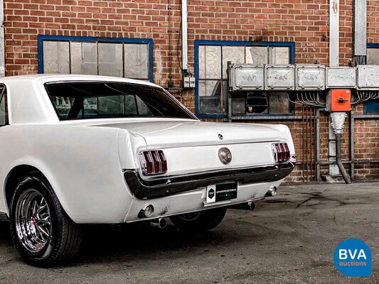 Ford Mustang Coupe 4.7 V8 255hp 1966.