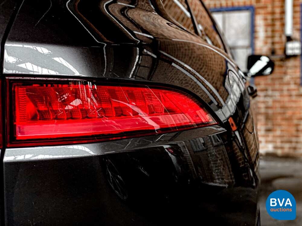 Jaguar F-Pace 2.0 25t R-Sport AWD 250pk 2019, N-803-JS