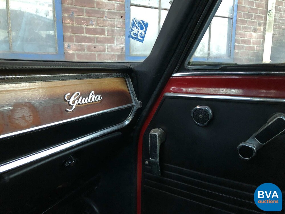 Alfa Romeo Giulia 1.6 102hp Orig.NL 1976, 76-MK-87.