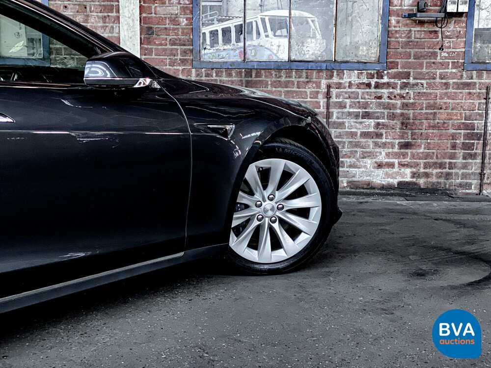 Tesla Model S 75 333hp 2017 -Org. NL-, PP-332-T.