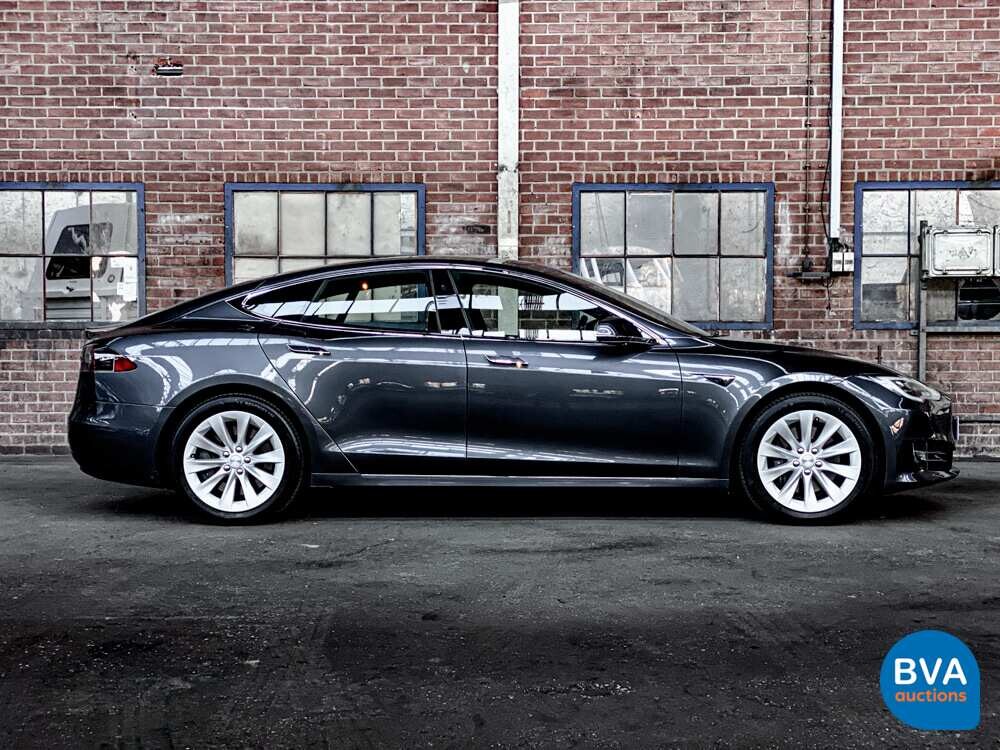 Tesla Model S 75 333hp 2017 -Org. NL-, PP-332-T.