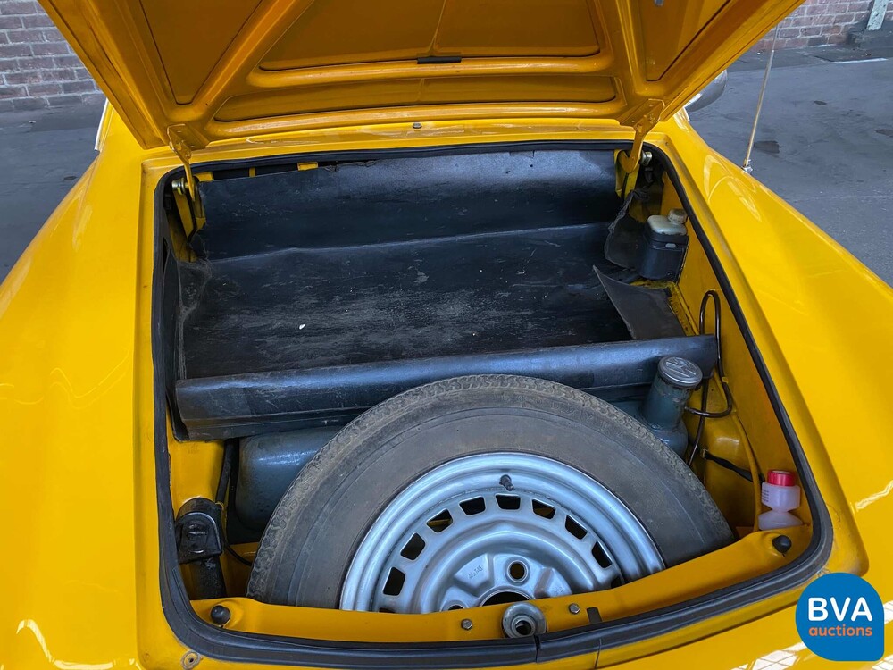 Volkswagen Karmann Ghia TC 1975 65hp, 77-YD-77.