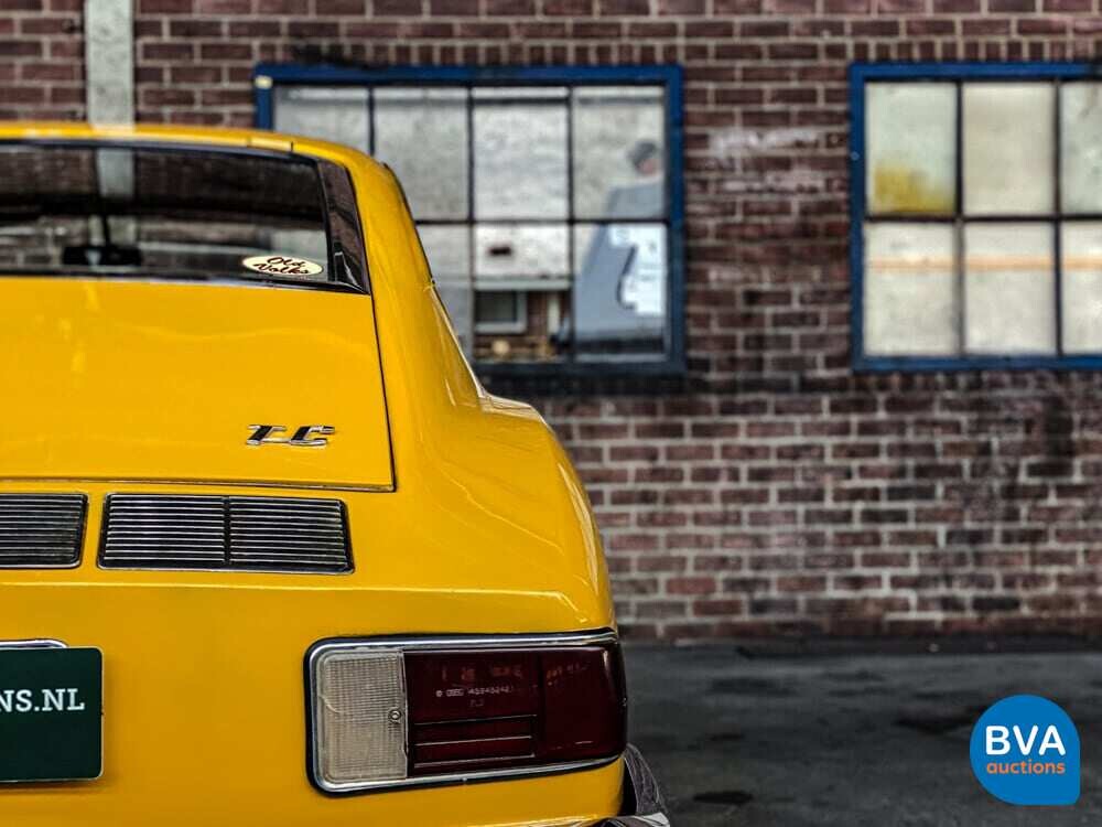 Volkswagen Karmann Ghia TC 1975 65hp, 77-YD-77.