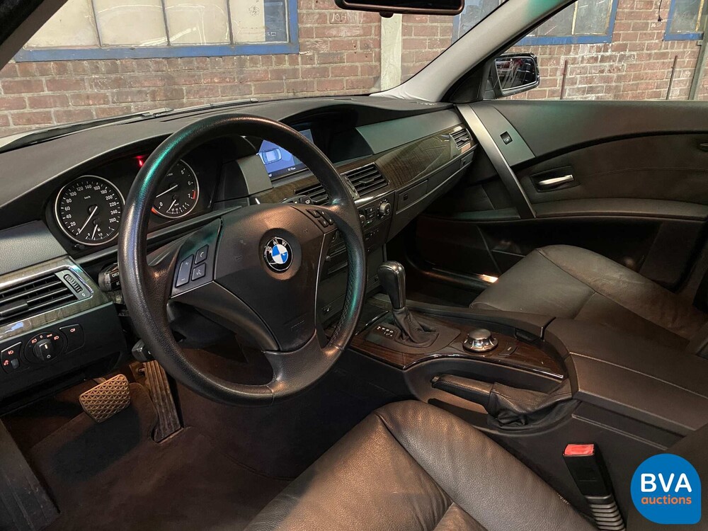 BMW 545i Executive E60 4.4 V8 333hp 2003 -YOUNGTIMER- 5-series.