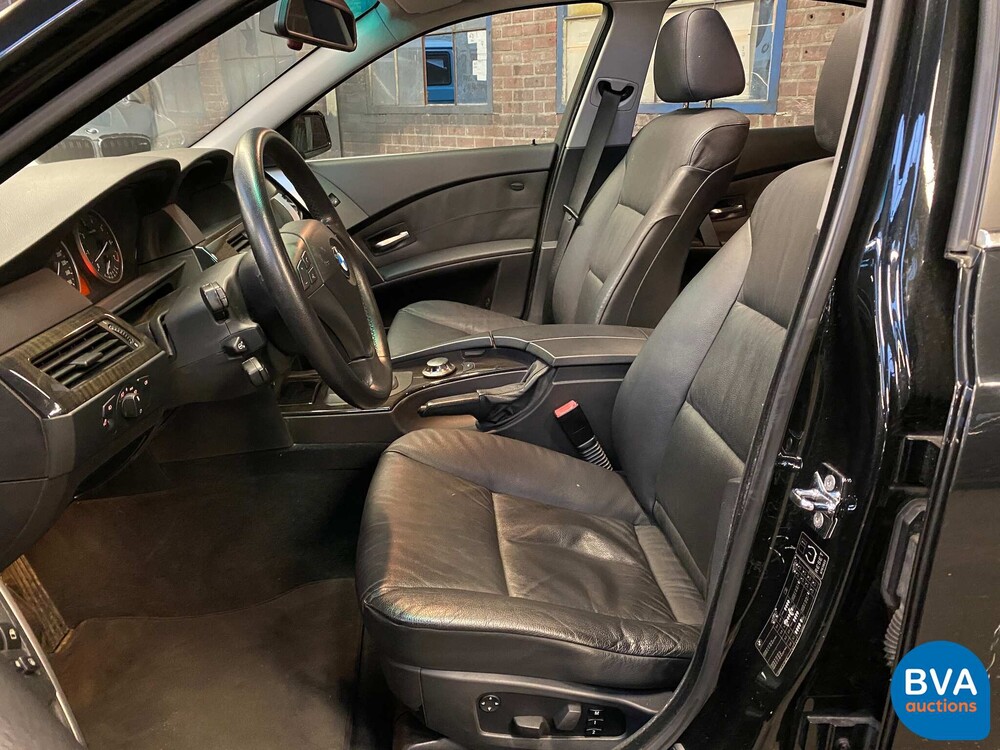 BMW 545i Executive E60 4.4 V8 333hp 2003 -YOUNGTIMER- 5-series.