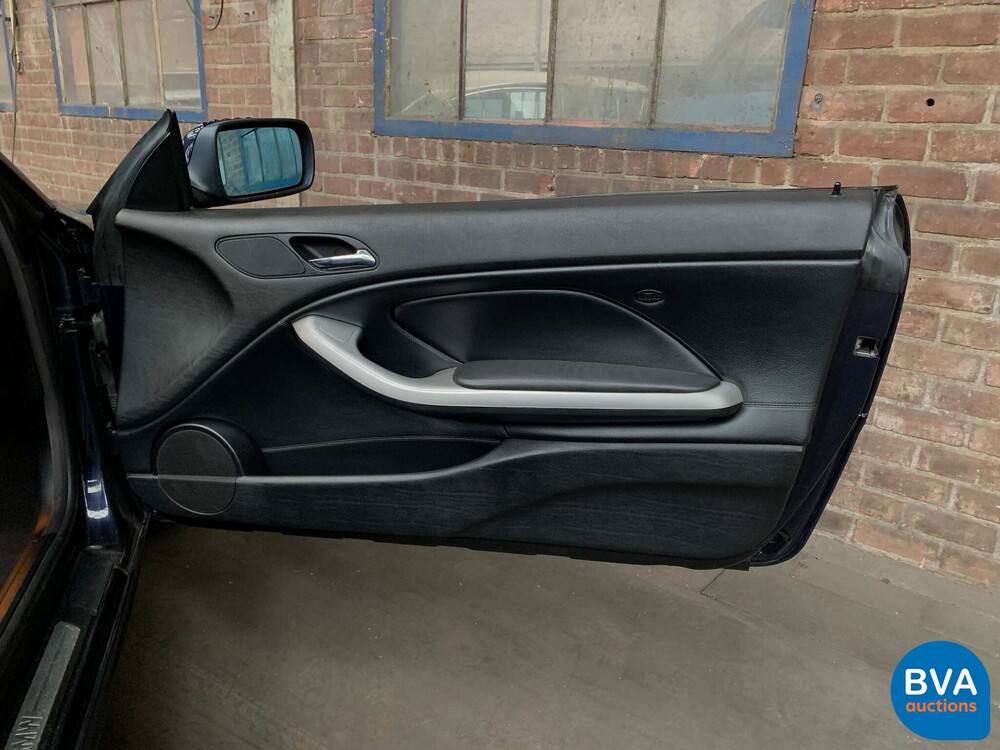 BMW 318Ci Convertible 3-series 2001 140hp, PZ-774-D.