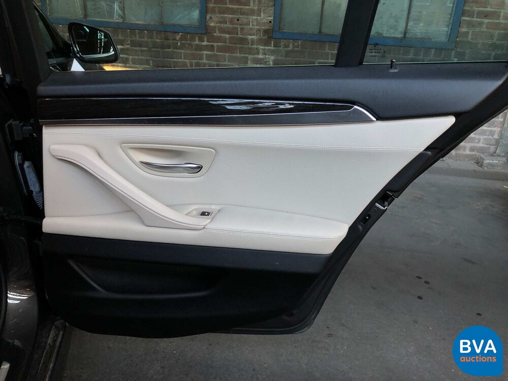 BMW 530d High Executive 5-series Touring 245hp 2010, 15-ZTD-5.