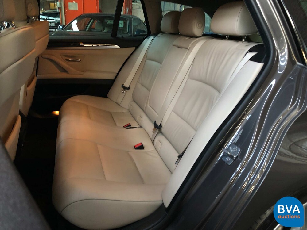 BMW 530d High Executive 5-series Touring 245hp 2010, 15-ZTD-5.