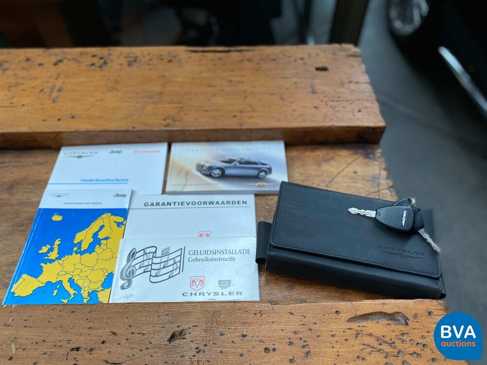 Chrysler 300C Touring 5.7L V8 340hp 2006, 72-SF-ZL.