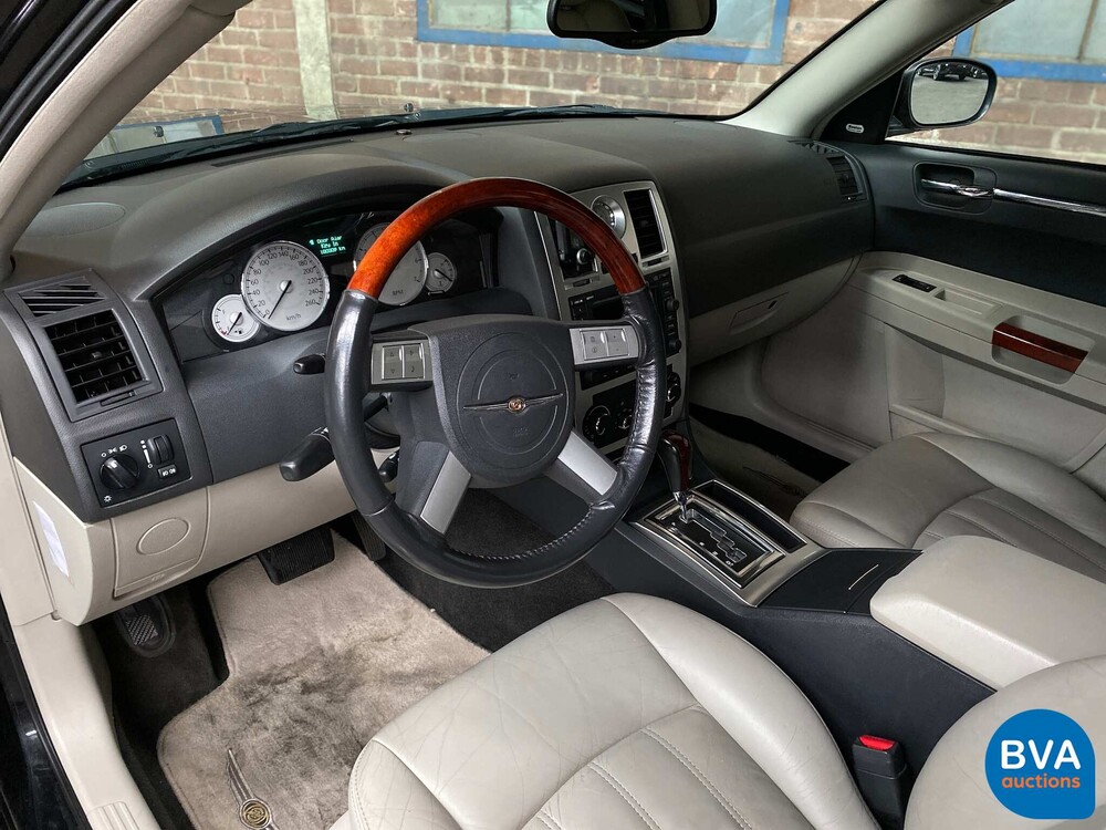 Chrysler 300C Touring 5.7L V8 340hp 2006, 72-SF-ZL.