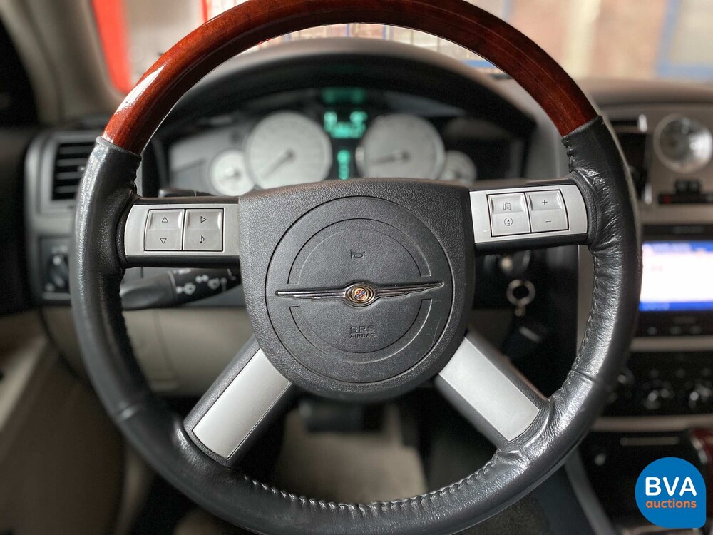 Chrysler 300C Touring 5.7L V8 340hp 2006, 72-SF-ZL.