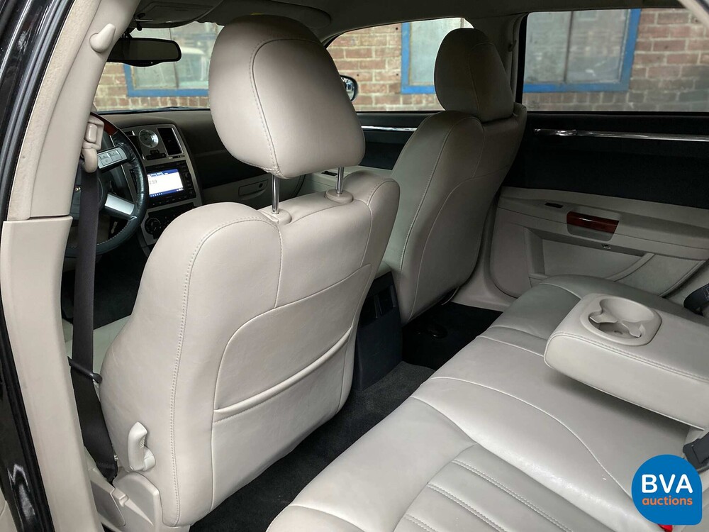 Chrysler 300C Touring 5.7L V8 340hp 2006, 72-SF-ZL.