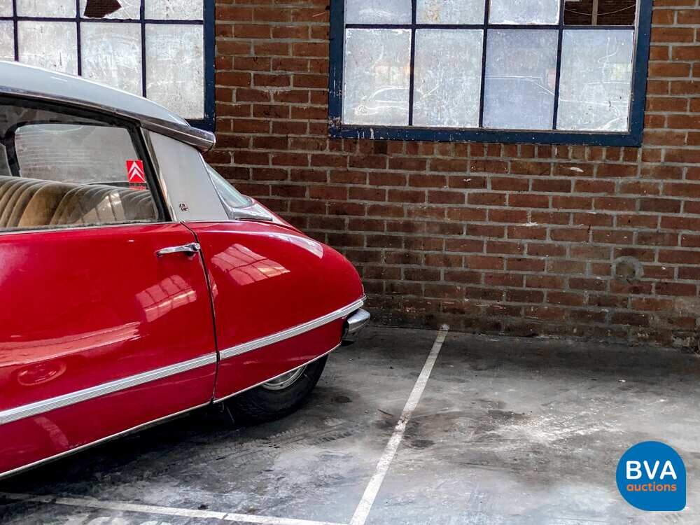 Citroen DS 21 Pallas 2.2 1970, AH-68-95.