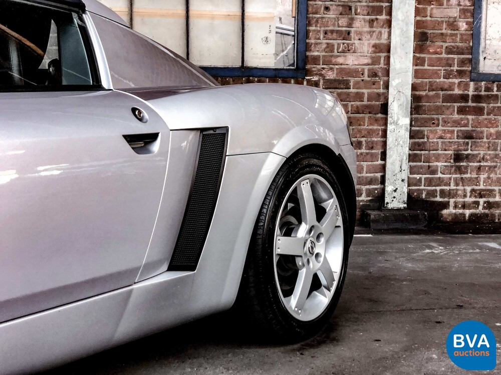 Opel Speedster 2.2 150hp 2001.