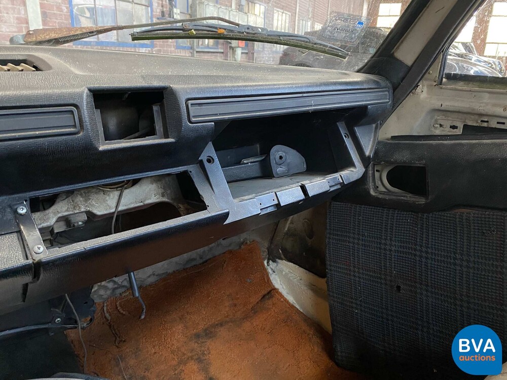 Peugeot 504 Pickup 90hp 1980.