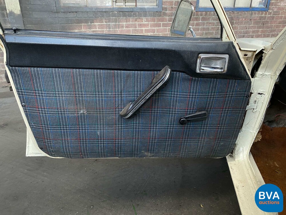 Peugeot 504 Pickup 90hp 1980.