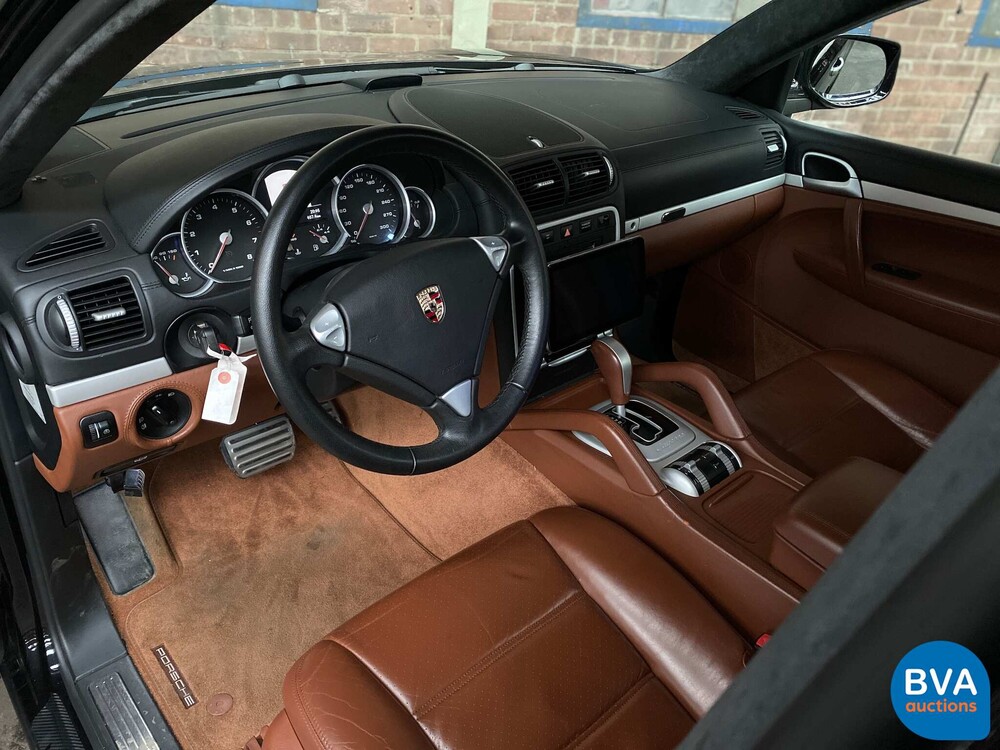 Porsche Cayenne Turbo 4.8 V8 500hp 2008.