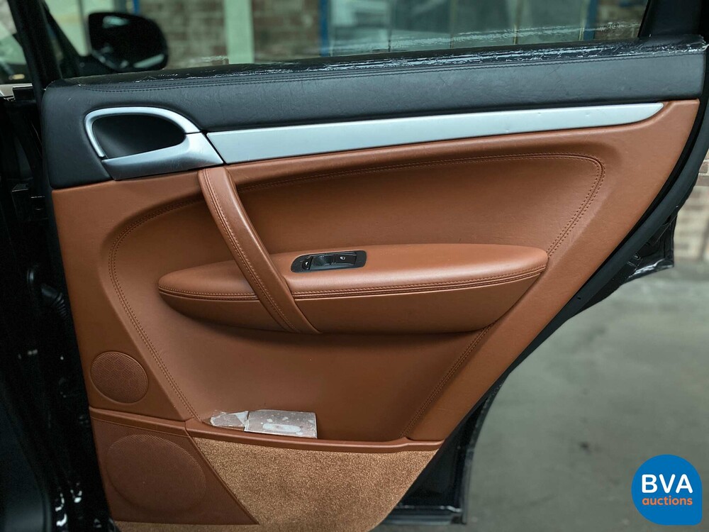 Porsche Cayenne Turbo 4.8 V8 500hp 2008.