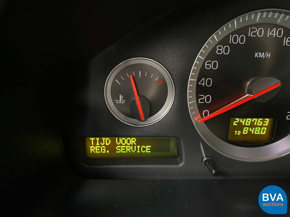 Volvo XC90 2.4 D5 Limited Edition 7-person 200hp 2011 -Org NL-, 46-SJJ-8.