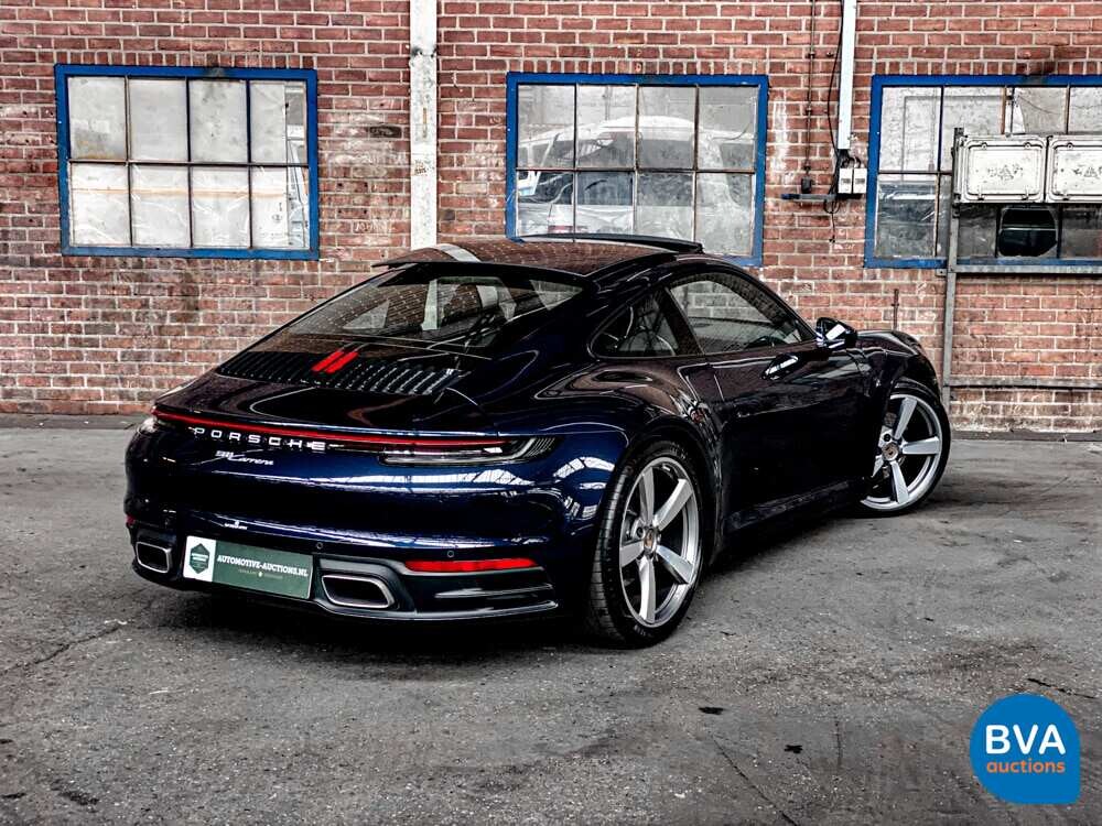 Porsche 911 992 Carrera Coupé 385 PS 2020 -GARANTIE-.