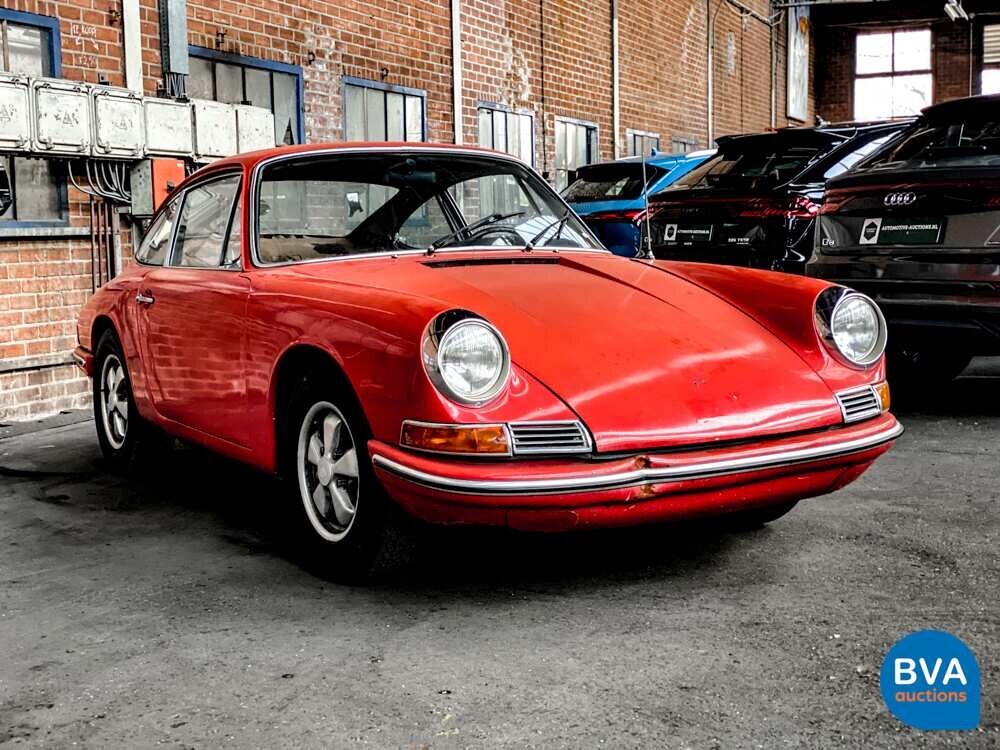 Porsche 911 Coupe 130hp 1967.