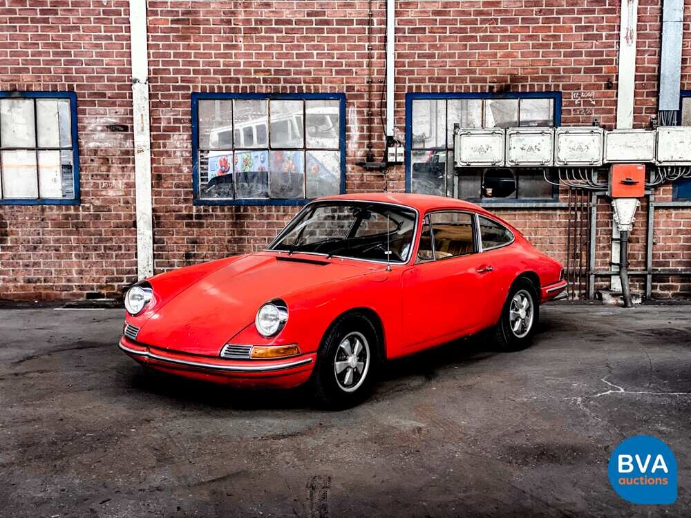 Porsche 911 Coupe 130hp 1967.