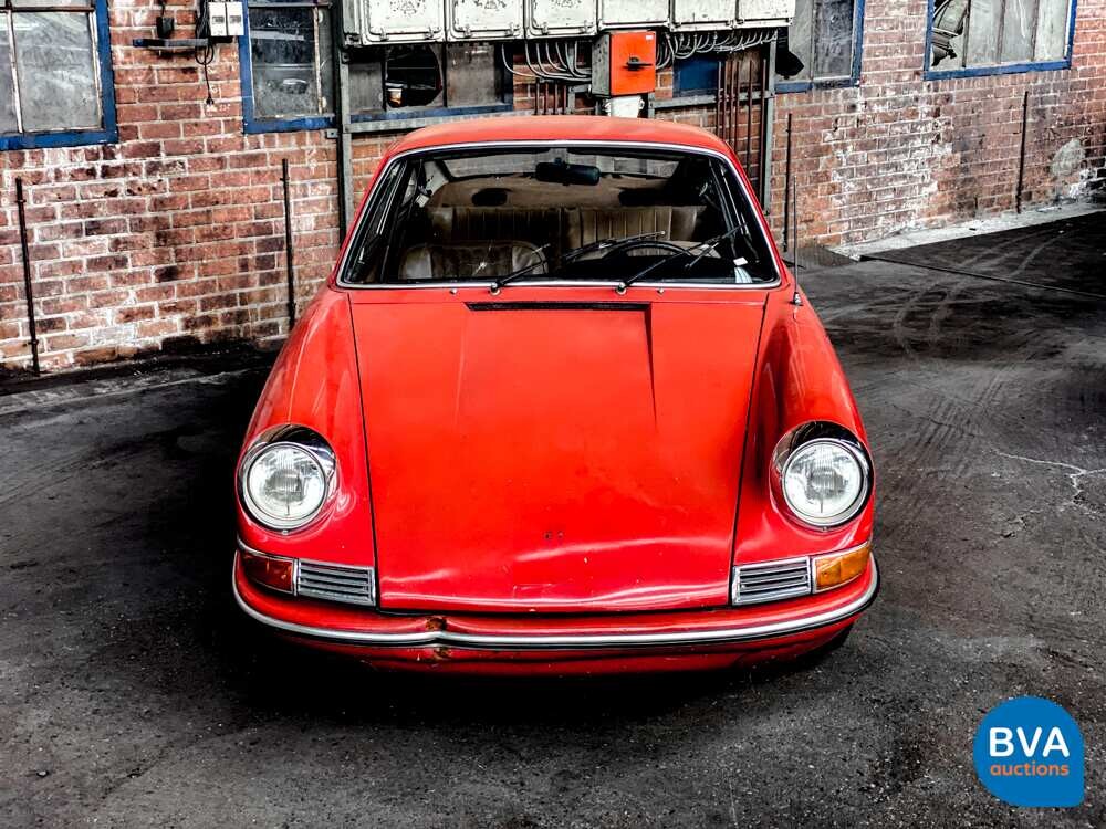 Porsche 911 Coupe 130hp 1967.