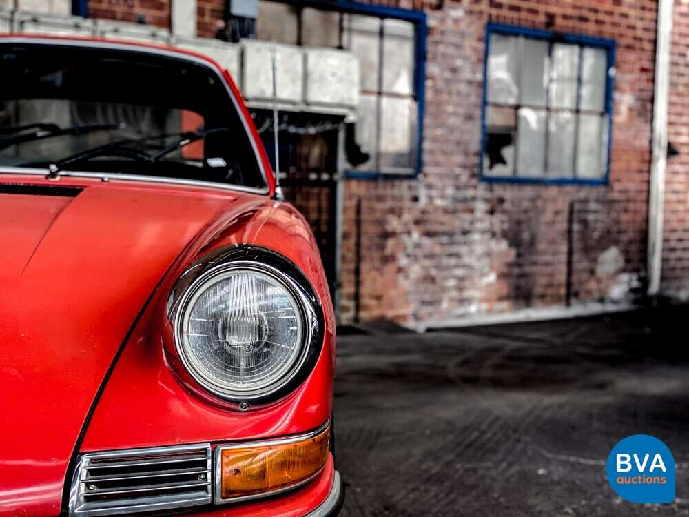 Porsche 911 Coupe 130hp 1967.