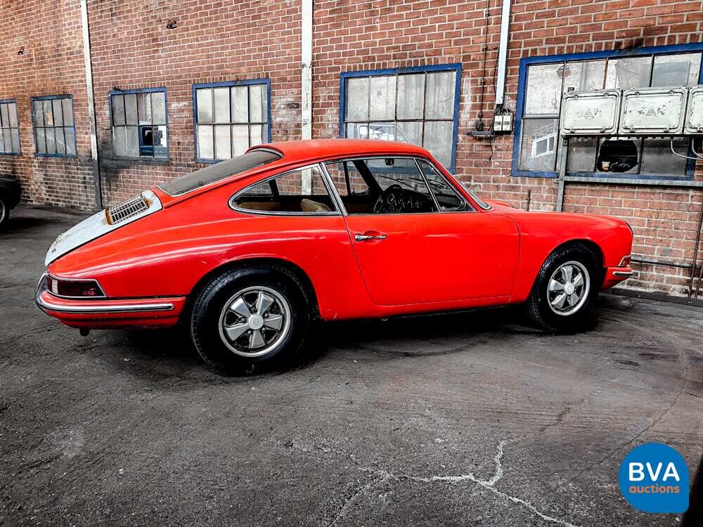 Porsche 911 Coupe 130hp 1967.