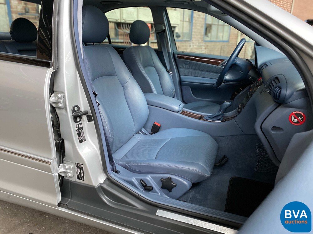 Mercedes-Benz C180 Elegance C-Class 129hp 2001, L-274-JD.