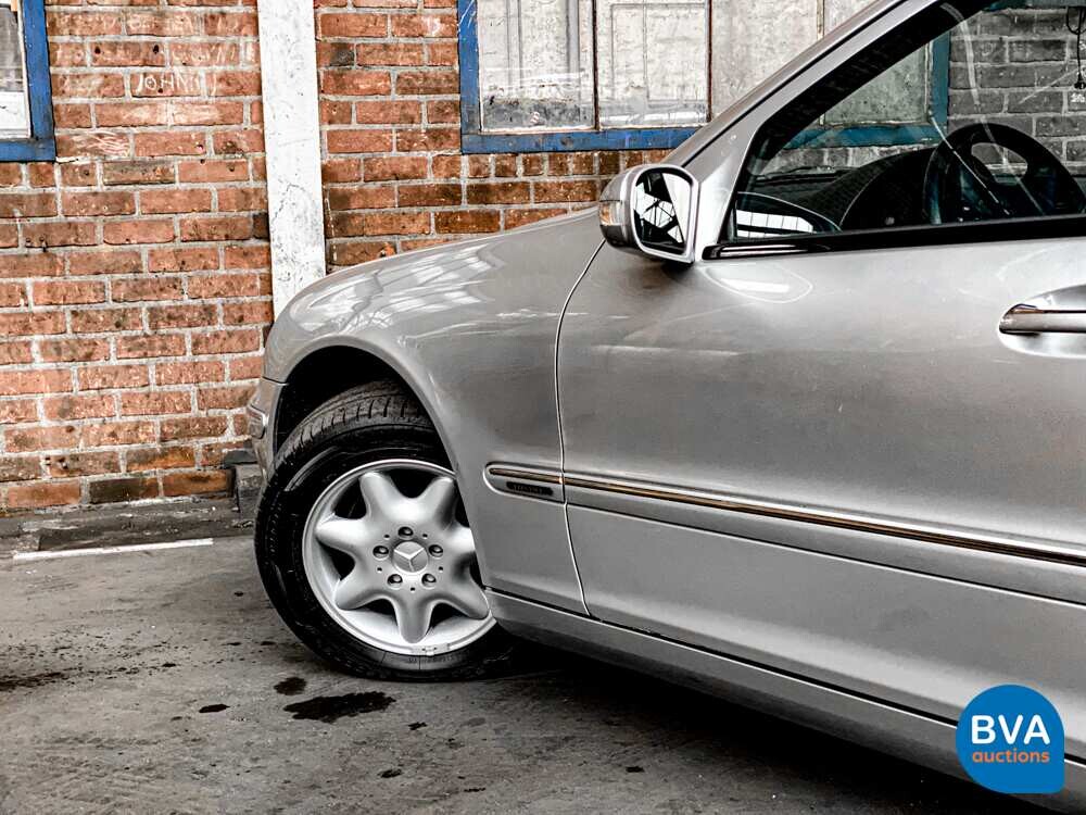 Mercedes-Benz C180 Elegance C-Class 129hp 2001, L-274-JD.