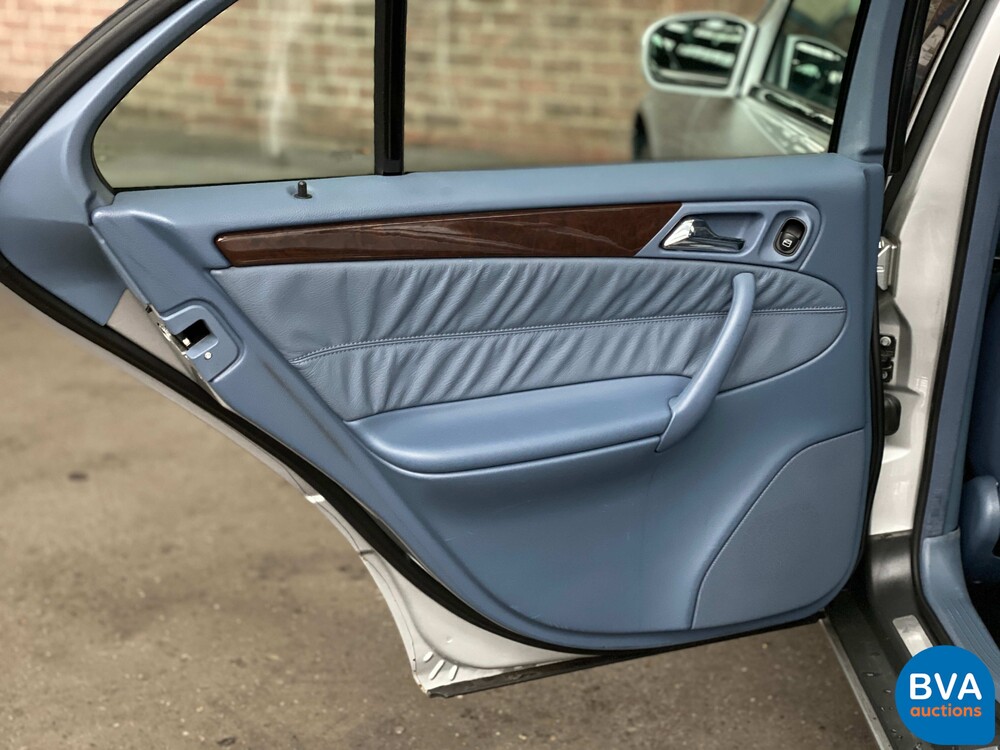 Mercedes-Benz C180 Elegance C-Class 129hp 2001, L-274-JD.