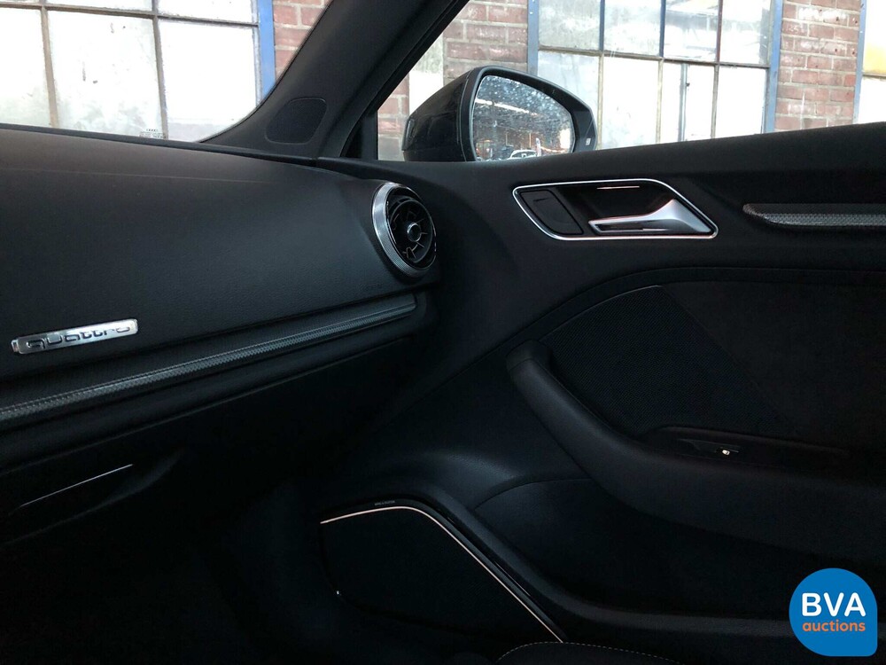 Audi RS3 Sportback 2.5TFSI Quattro 400PS 2018 FACELIFT Nardo-Grau.