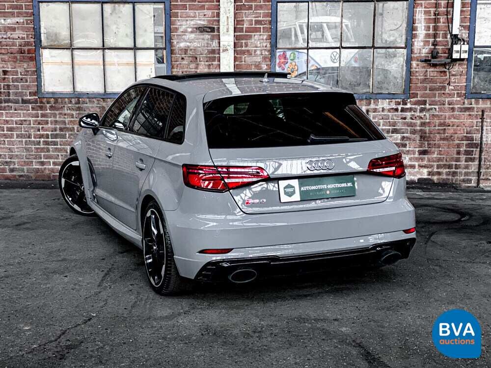 Audi RS3 Sportback 2.5TFSI Quattro 400PS 2018 FACELIFT Nardo-Grau.