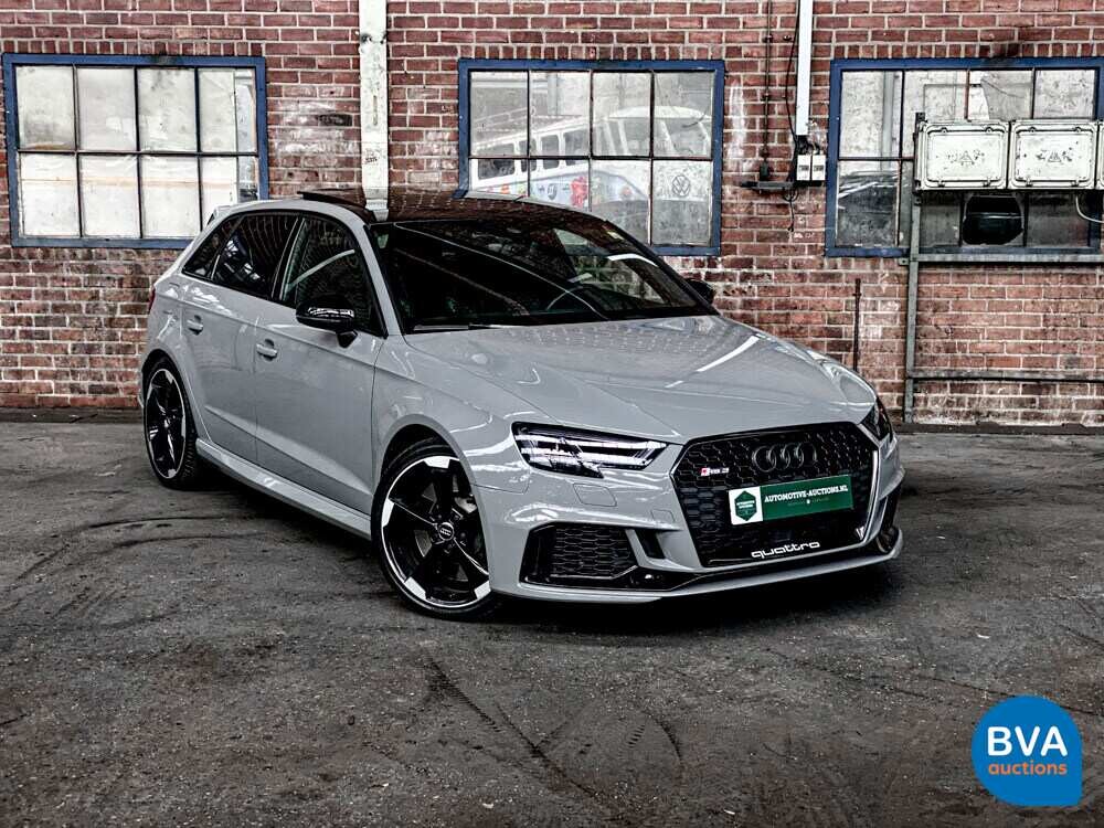 Audi RS3 Sportback 2.5TFSI Quattro 400PS 2018 FACELIFT Nardo-Grau.