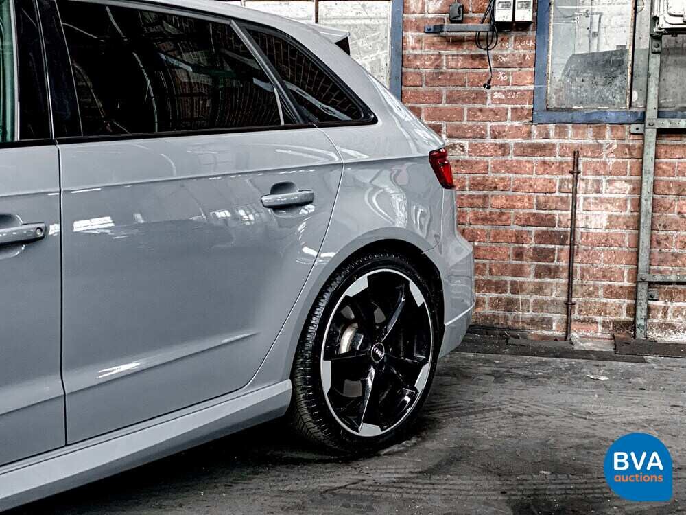 Audi RS3 Sportback 2.5TFSI Quattro 400PS 2018 FACELIFT Nardo-Grau.