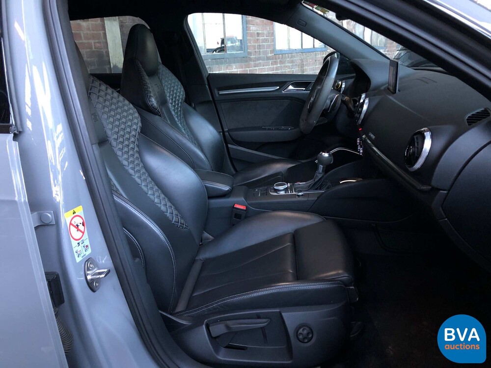 Audi RS3 Sportback 2.5TFSI Quattro 400PS 2018 FACELIFT Nardo-Grau.