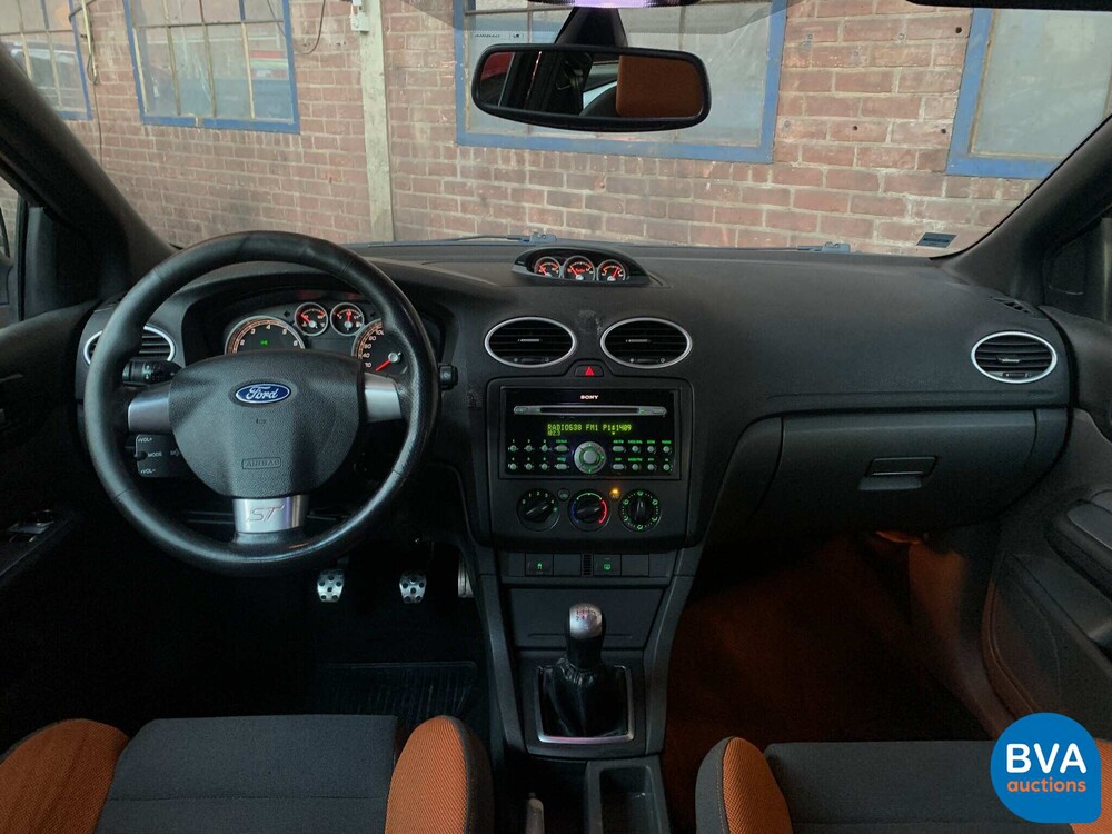 Ford Focus ST 2.5-20V Sport 200 226pk, 9-ZSG-00