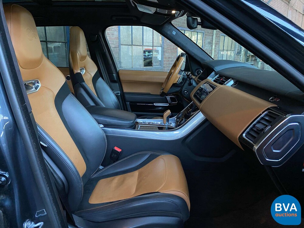 Land Rover Range Rover Sport SVR 575hp FACELIFT 5.0 V8 SVR MY 2019.