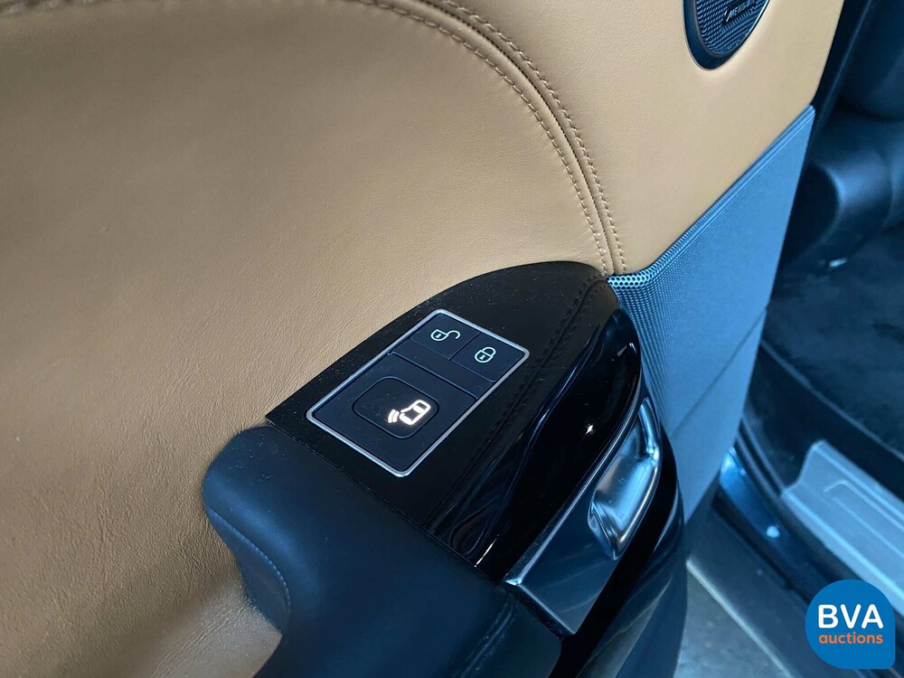 Land Rover Range Rover Sport SVR 575hp FACELIFT 5.0 V8 SVR MY 2019.