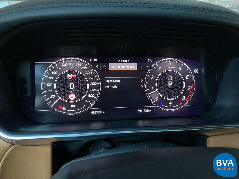 Land Rover Range Rover Sport SVR 575hp FACELIFT 5.0 V8 SVR MY 2019.